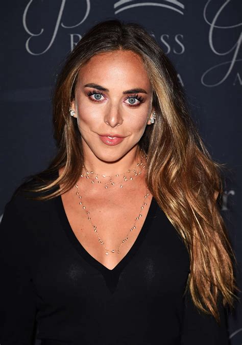 chloe groen|who is chloe green.